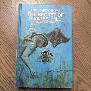 The Hardy Boys #36 The Secret Of Pirates Hill Hardcover Franklin Dixon 1972